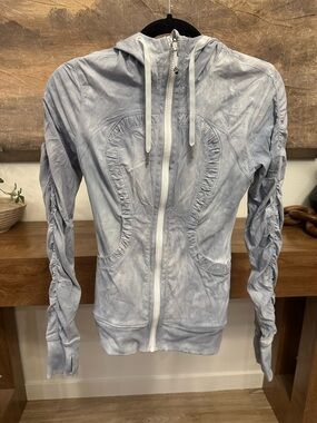 Reversible Light blue Lululemon Define Jacket Size 2